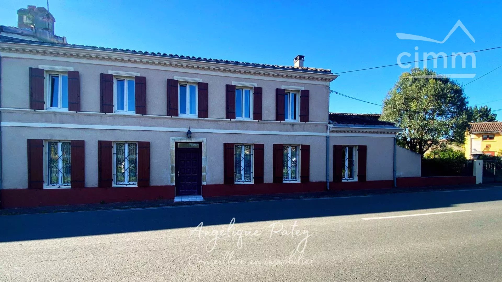 Agence immobilière de 