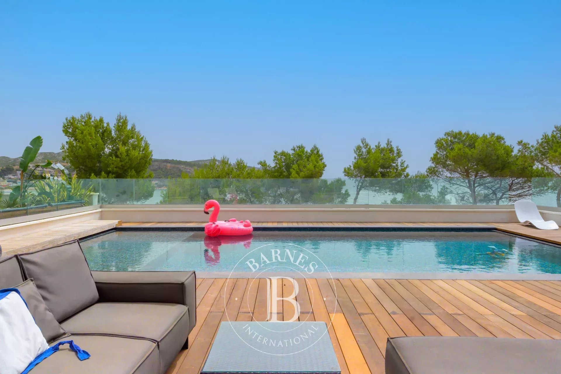 Exceptional Luxury Villa with Sea View in Carry le Rouet - picture 4
