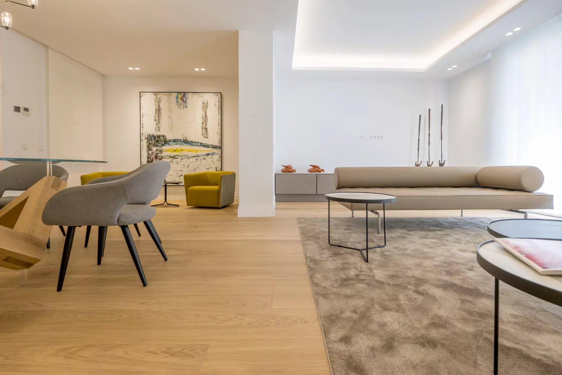 Appartement de Luxe Rénové avec Vue Imprenable sur la Fontaine de Neptune - picture 12