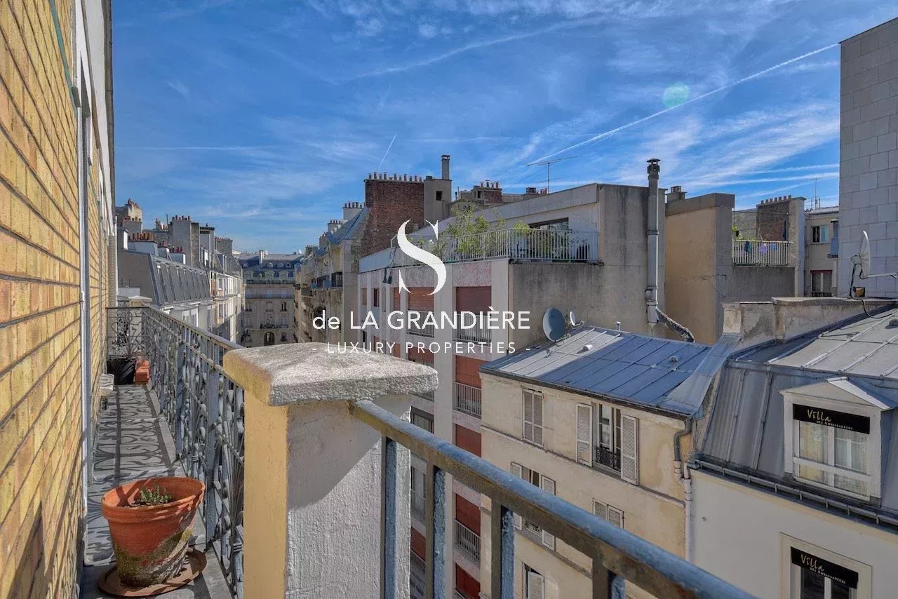 Paris 16ème - rue du Bouquet de Longchamp - 39m2
