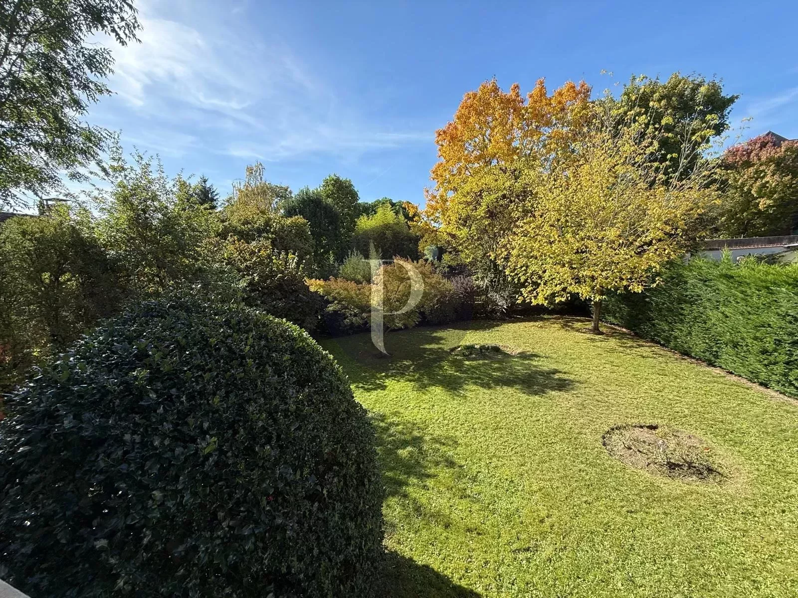 vente-maison-8-pieces-sceaux-86355306