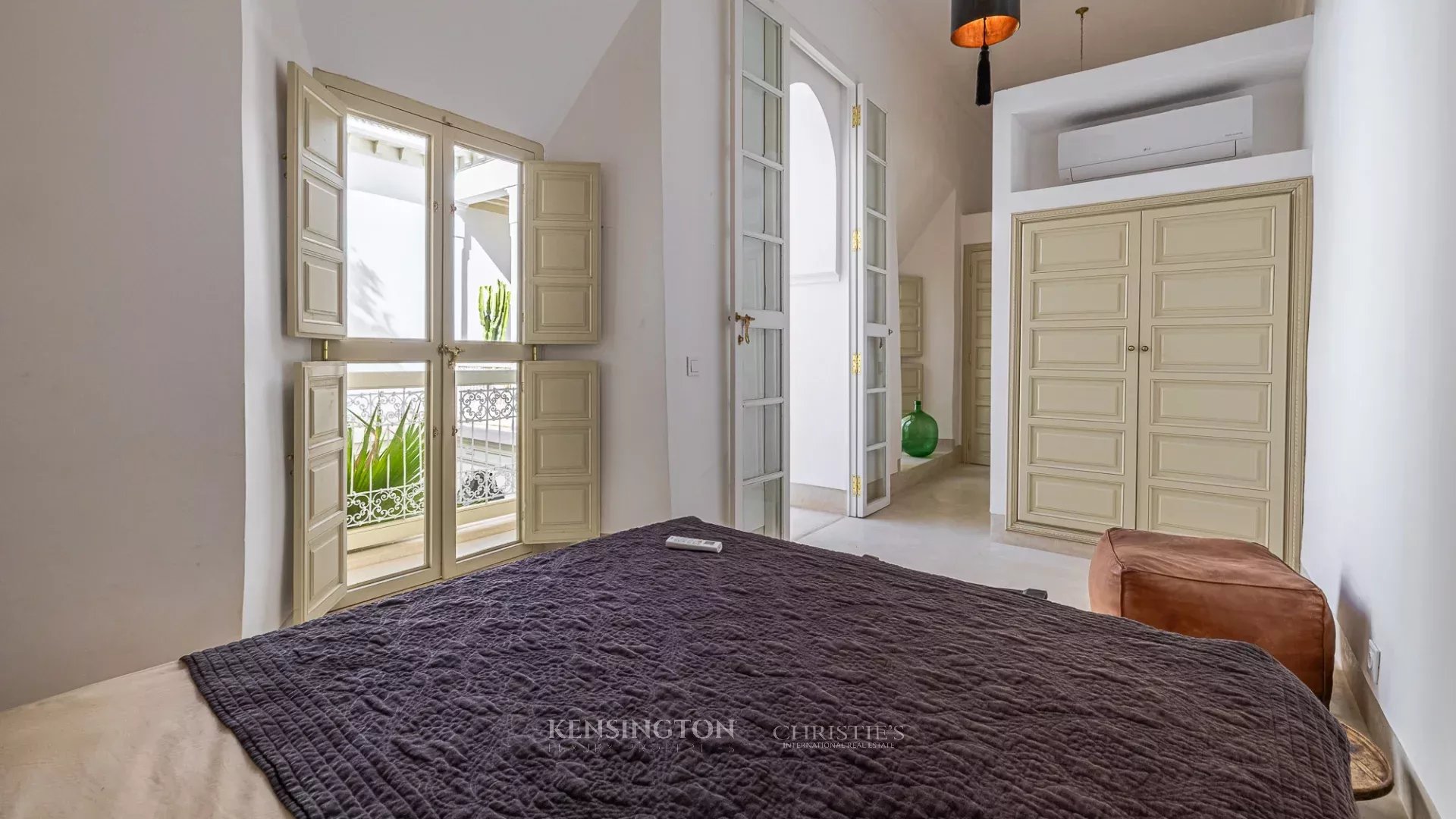 4 Bedroom Villa/Townhouse's Image 25