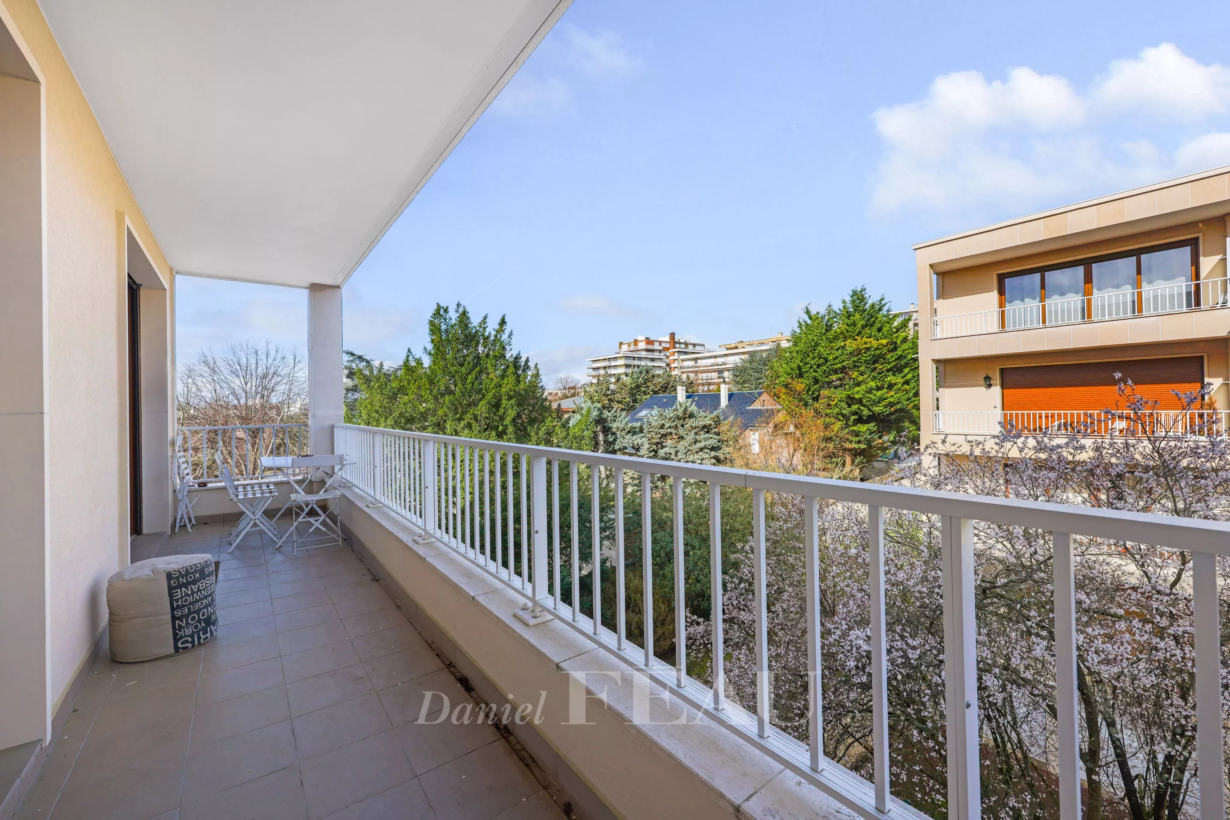 Balcon coté chambres