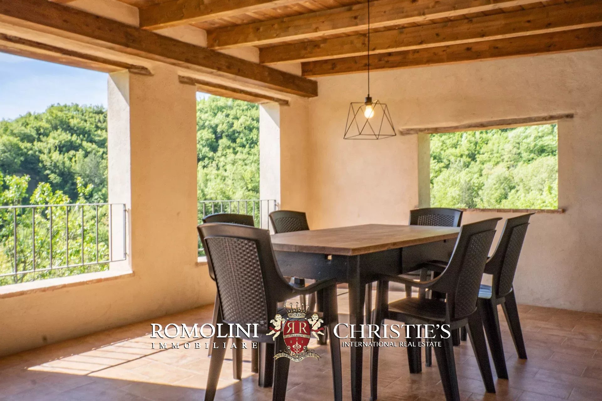 6 Bedroom Villa/Townhouse's Image 77