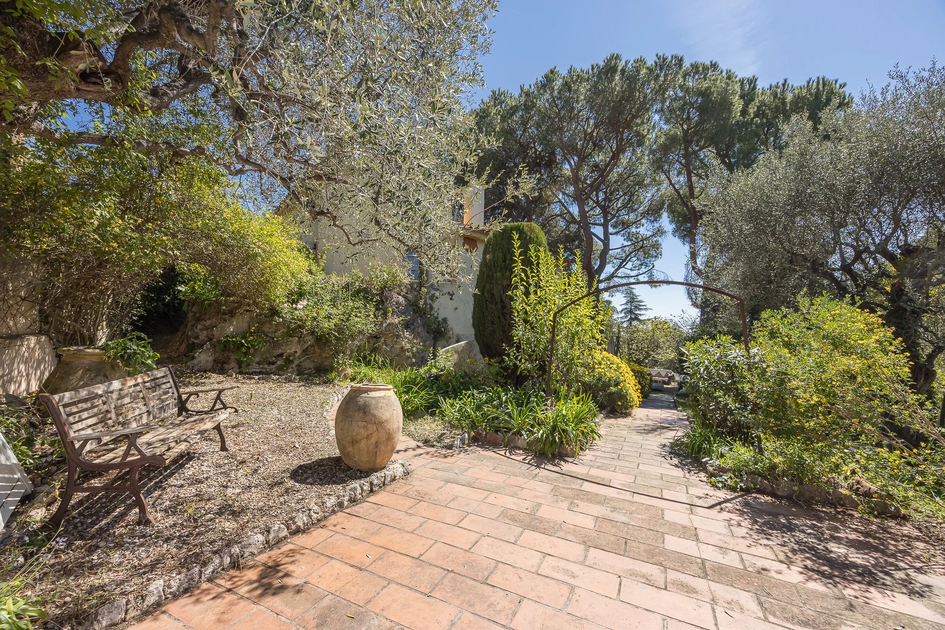 Nice - Haut Gairaut - Authentique bastide du XVIIIᵉ siècle