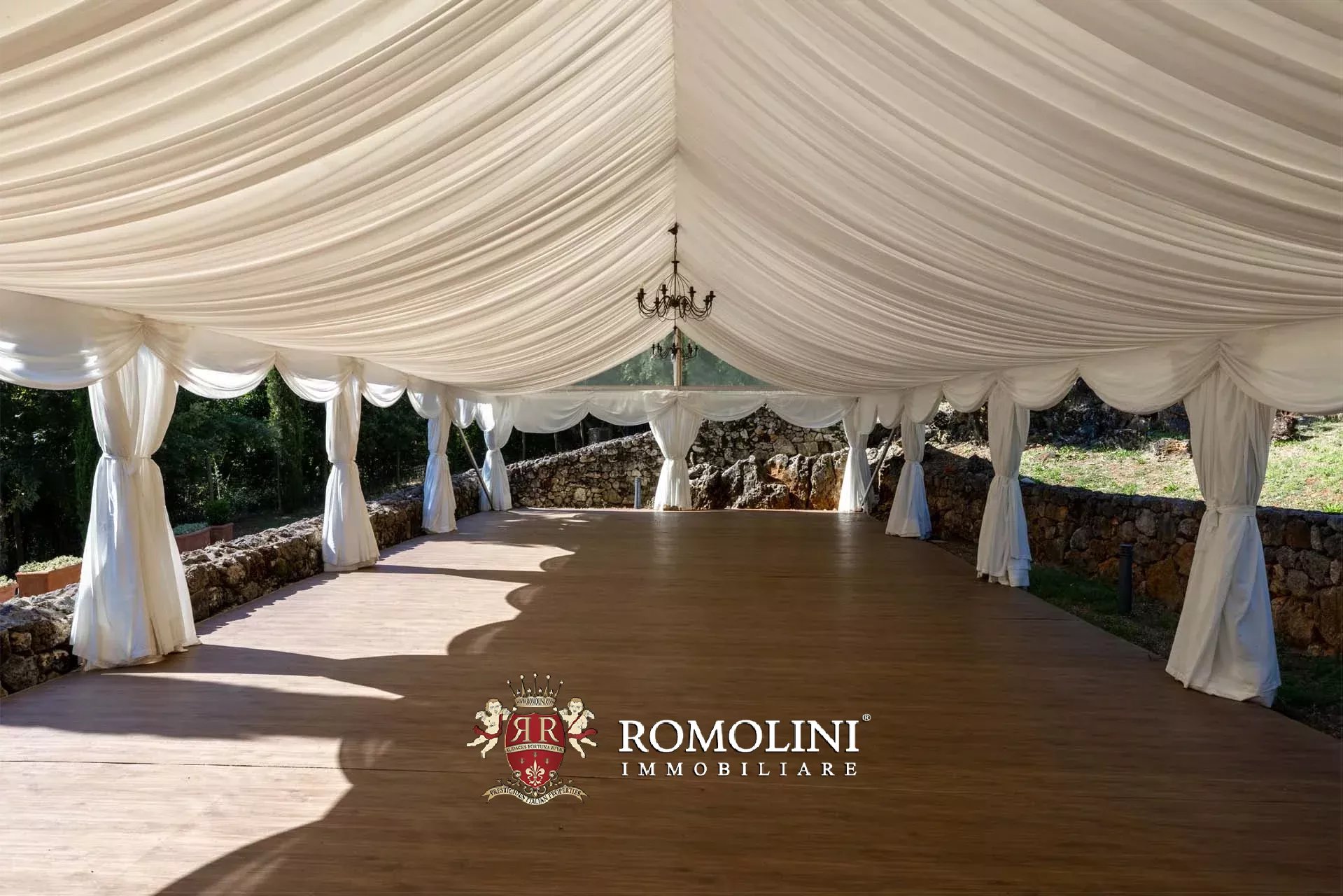 14 Bedroom Villa/Townhouse's Image 29