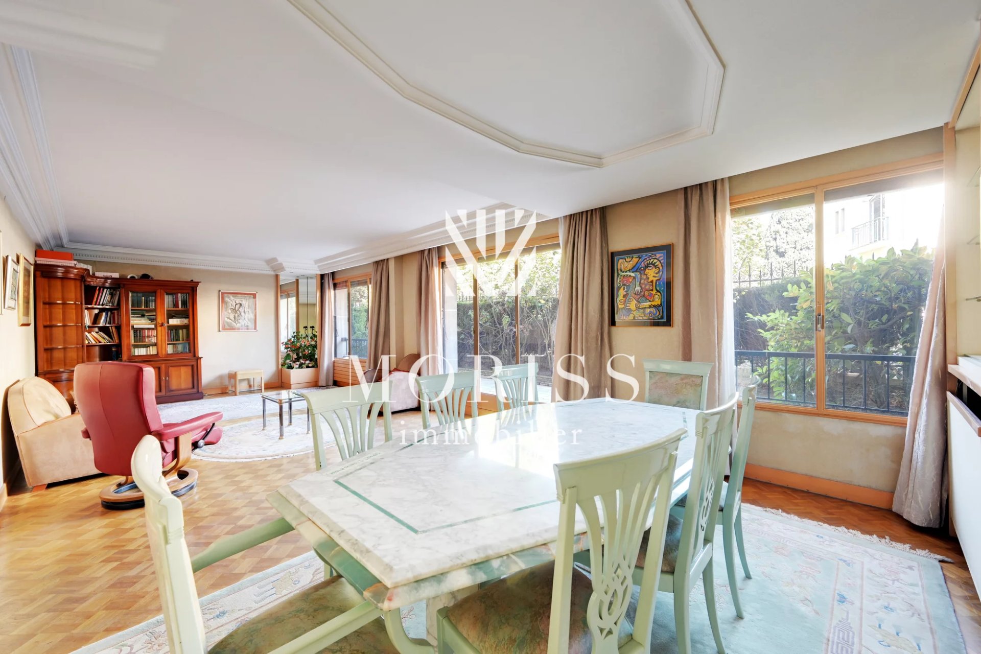 Nogent-sur-Marne Appartement de 4 pièces + 150 m2 de jardin - Image Array