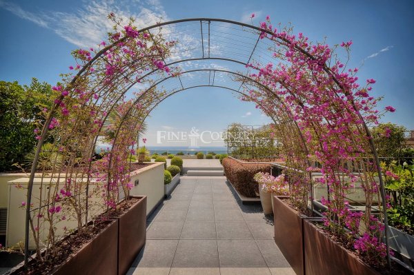 Penthouse  for sale on the edge of Monaco, with sea Views — photo 2