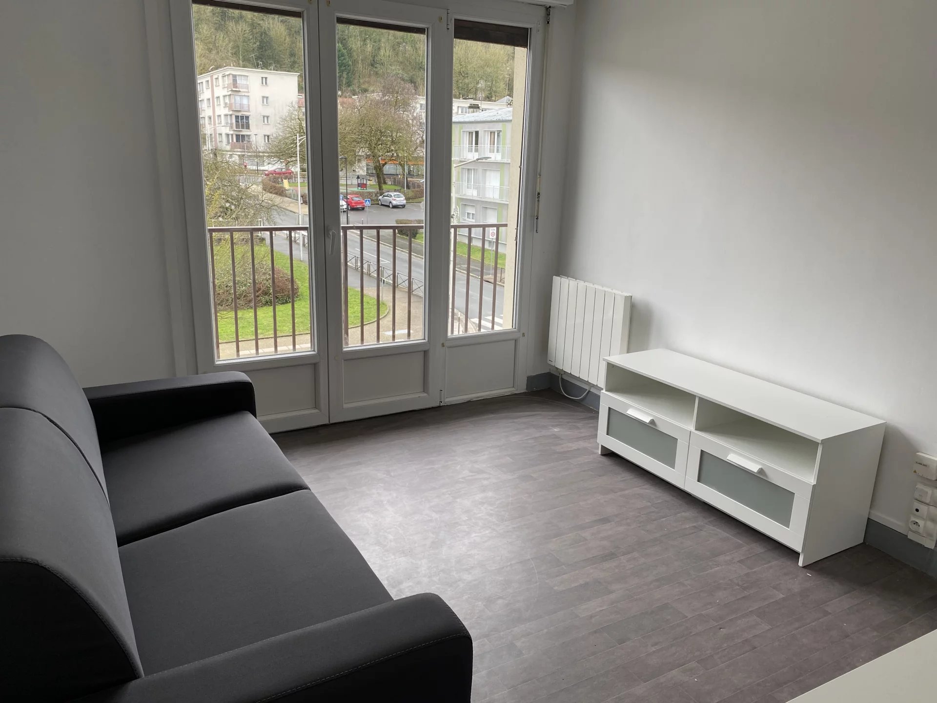 Maison à louer, 1 pièces, 24 m², Laon