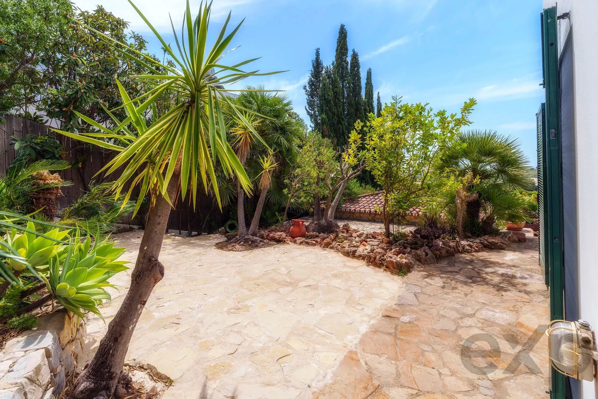 Exceptional hilltop villa with panoramic sea and countryside views 86991734 image 8