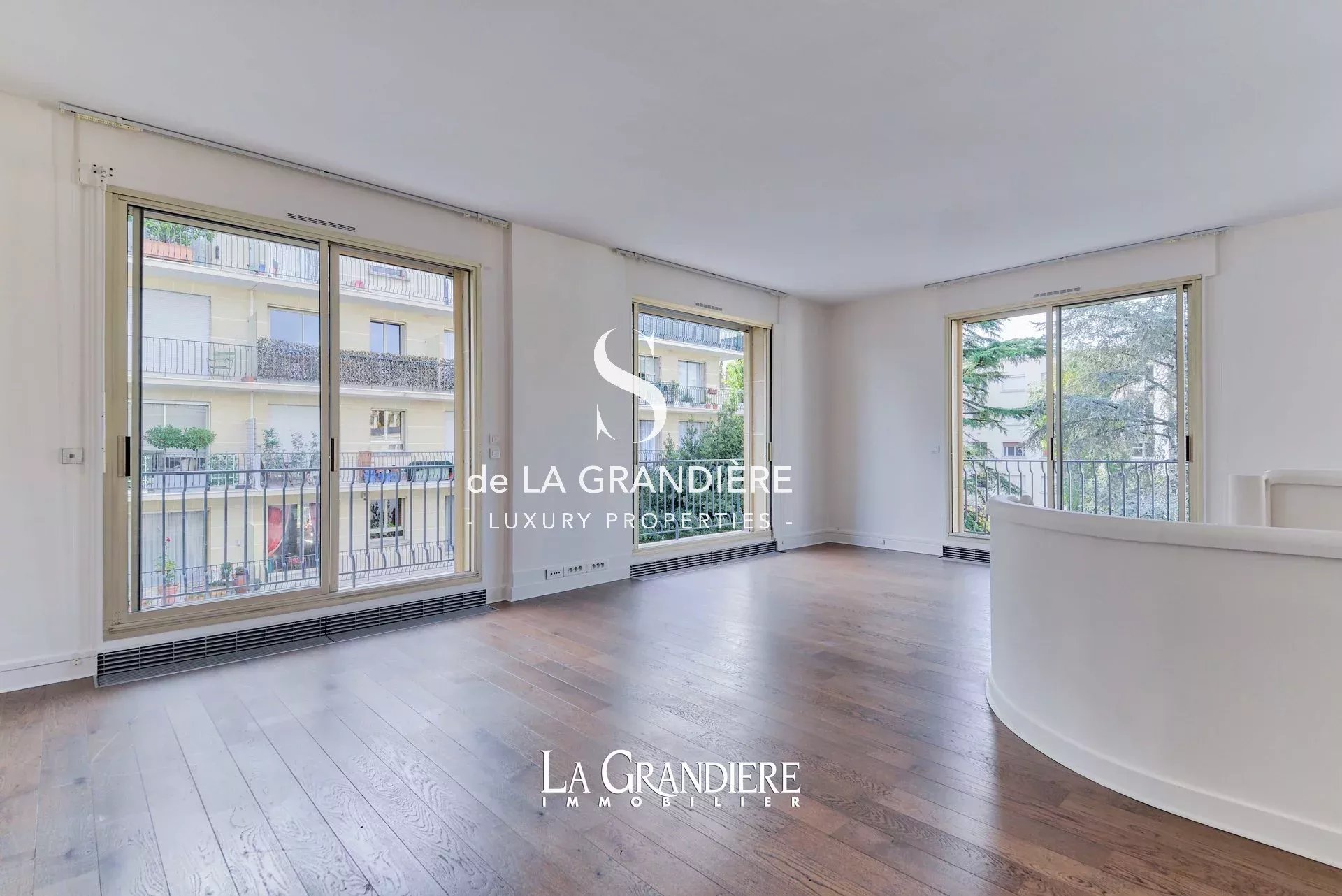 NEUILLY sur SEINE - Bd de La Saussaye -
