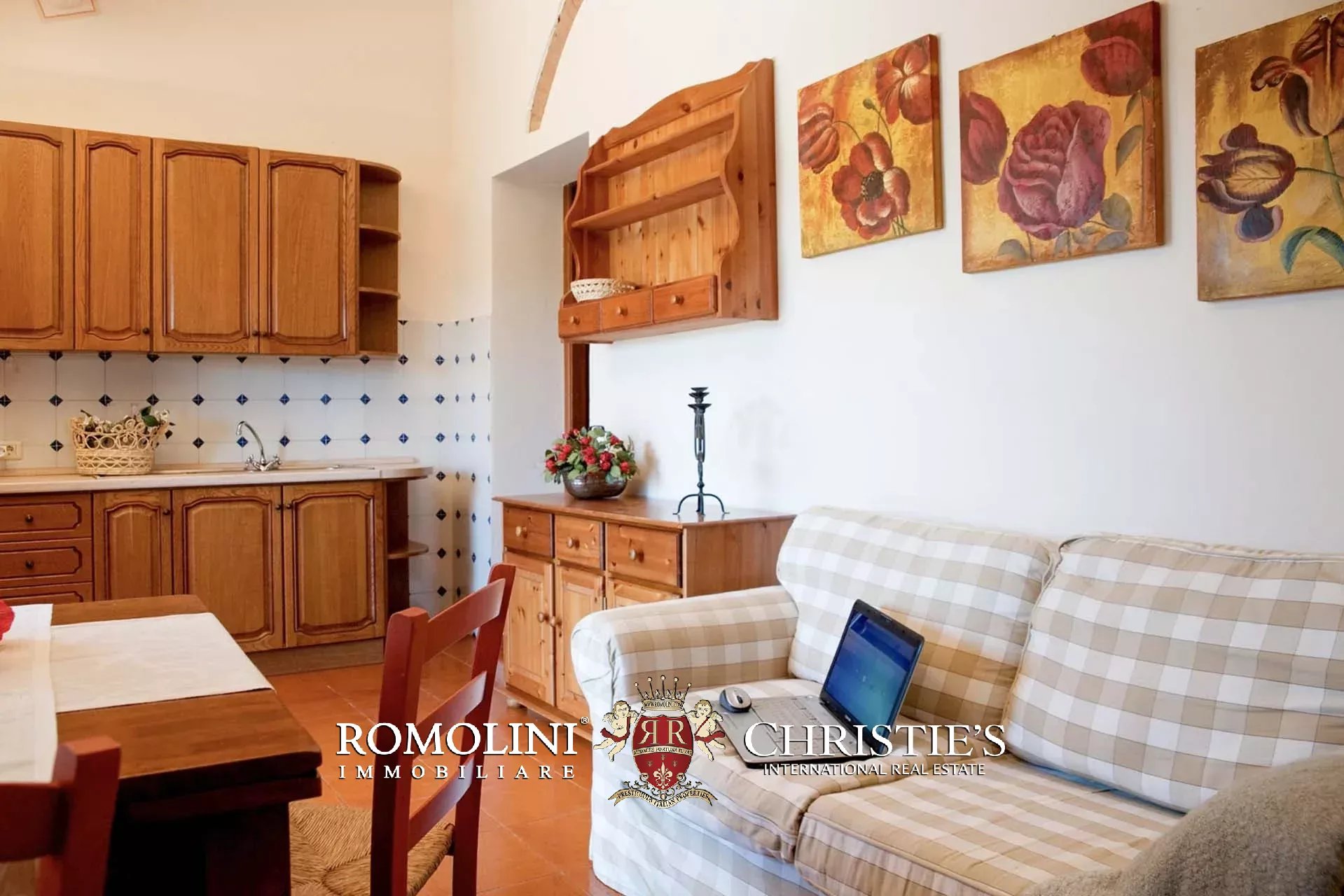 22 Bedroom Vineyard's Image 18