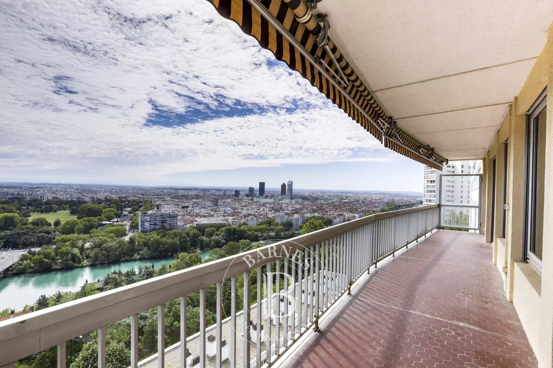 Daire Lyon 4ème - picture 10