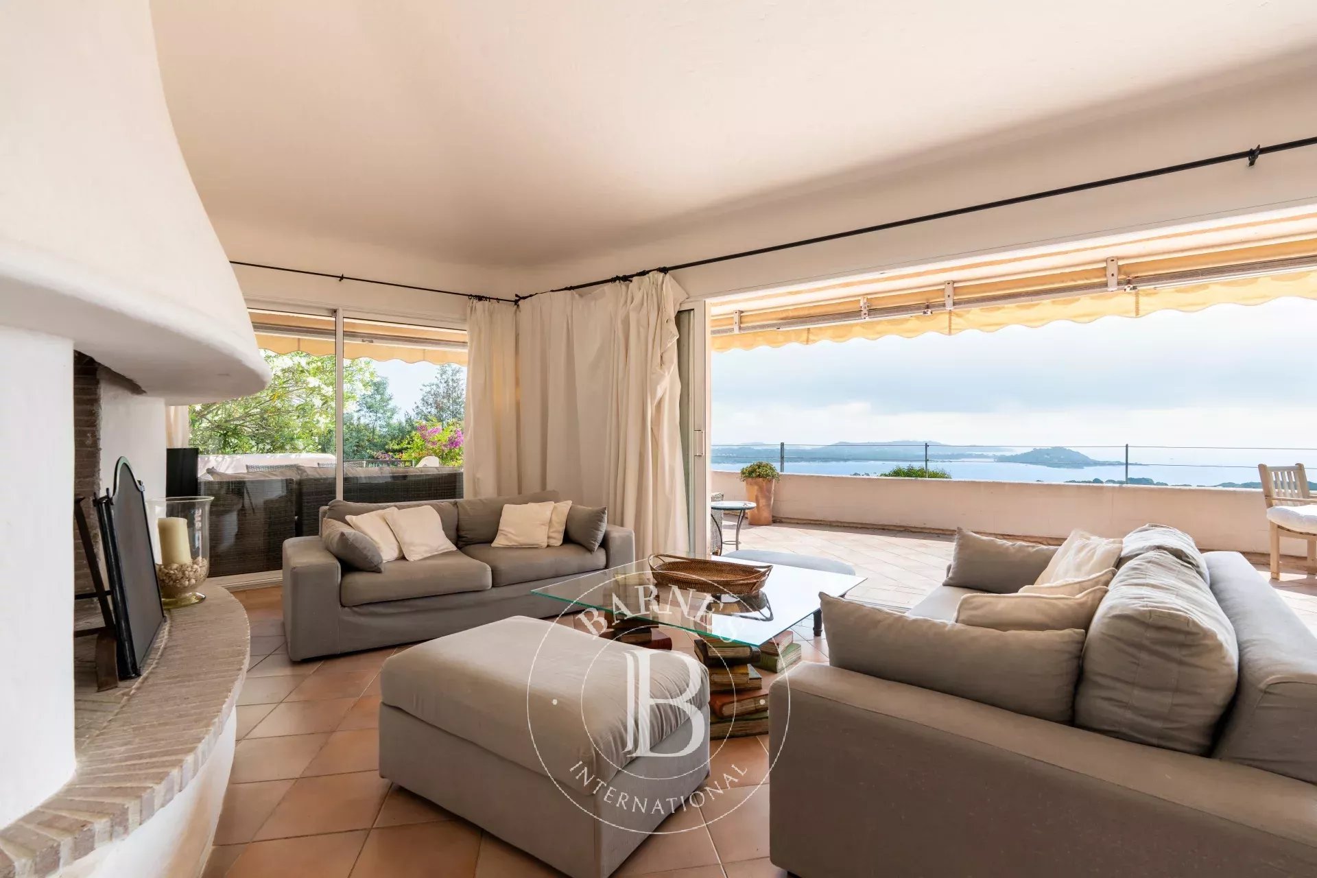 Villa Porto-Vecchio  -  ref 85956002 (picture 2)