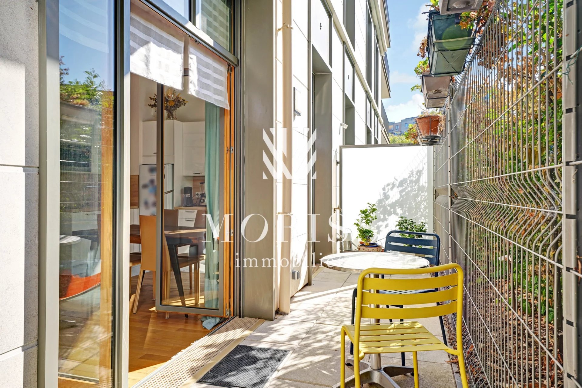 Clichy - Loft lumineux de 62 m² avec terrasse filante et parking - Image Array