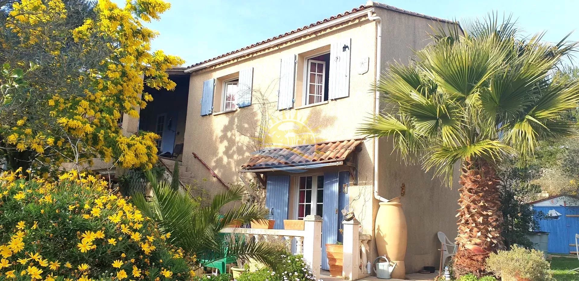 Agence immobilière de 