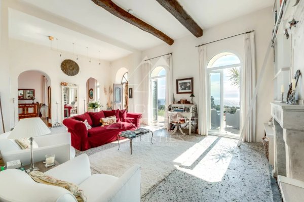 18th Century Luxury Villa Eze sur Mer | Italian Style Family Estate — photo 5