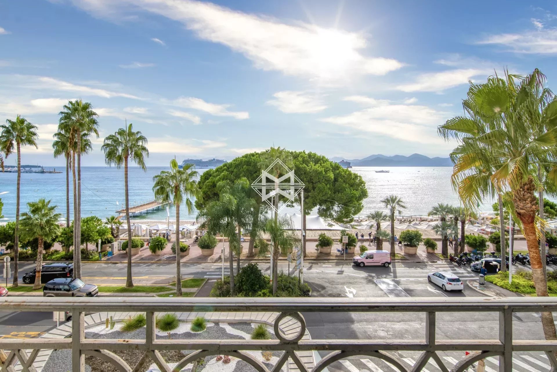 06400 CANNES APPARTEMENT