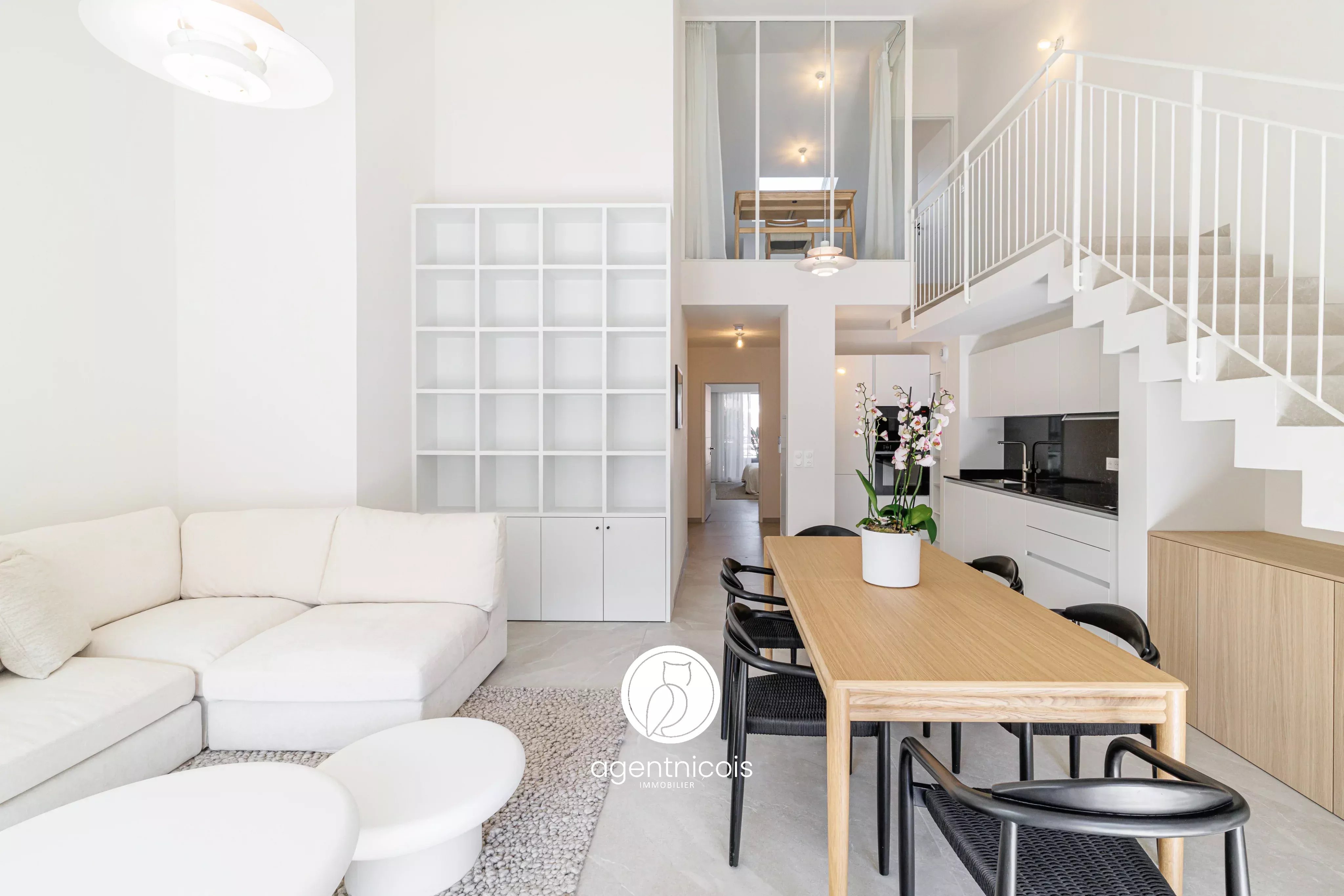 Agence immobilière de 