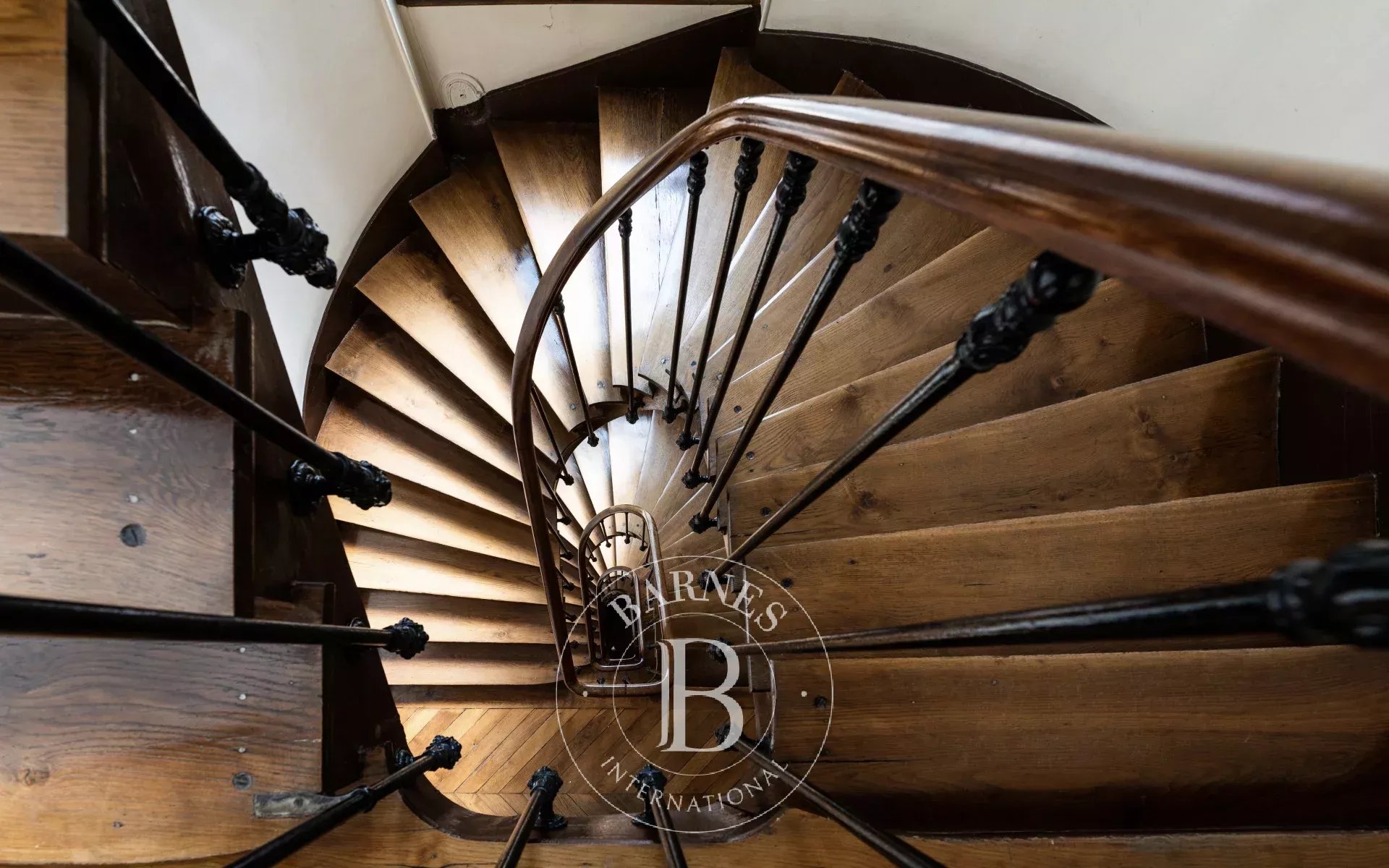 Daire Paris 9ème - picture 16