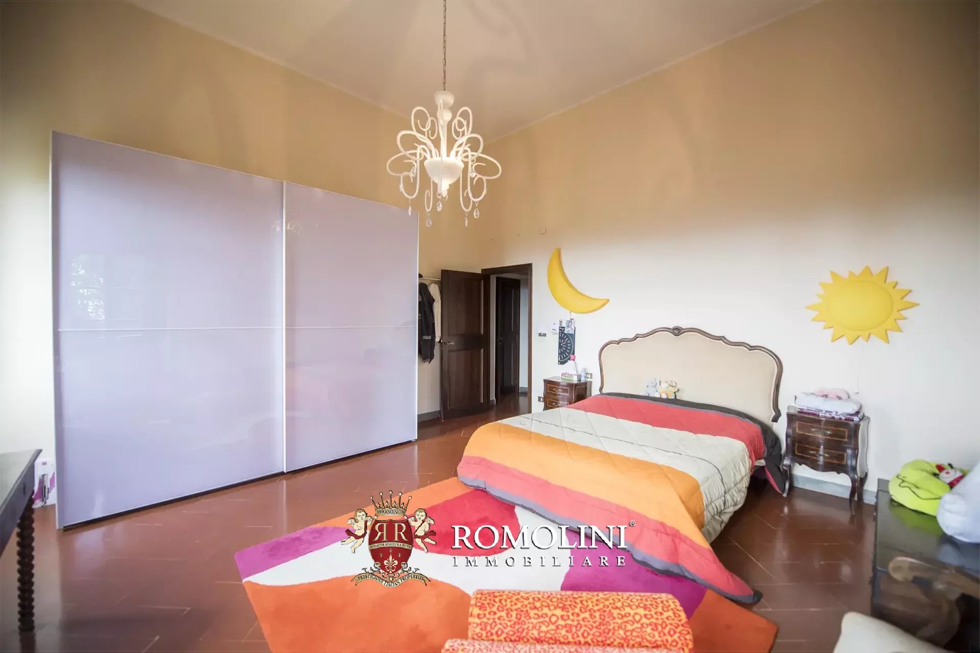 6 Bedroom Villa/Townhouse's Image 41