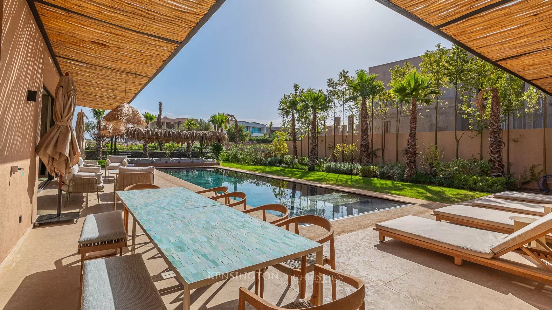 6 Bedroom Villa/Townhouse's Image 14
