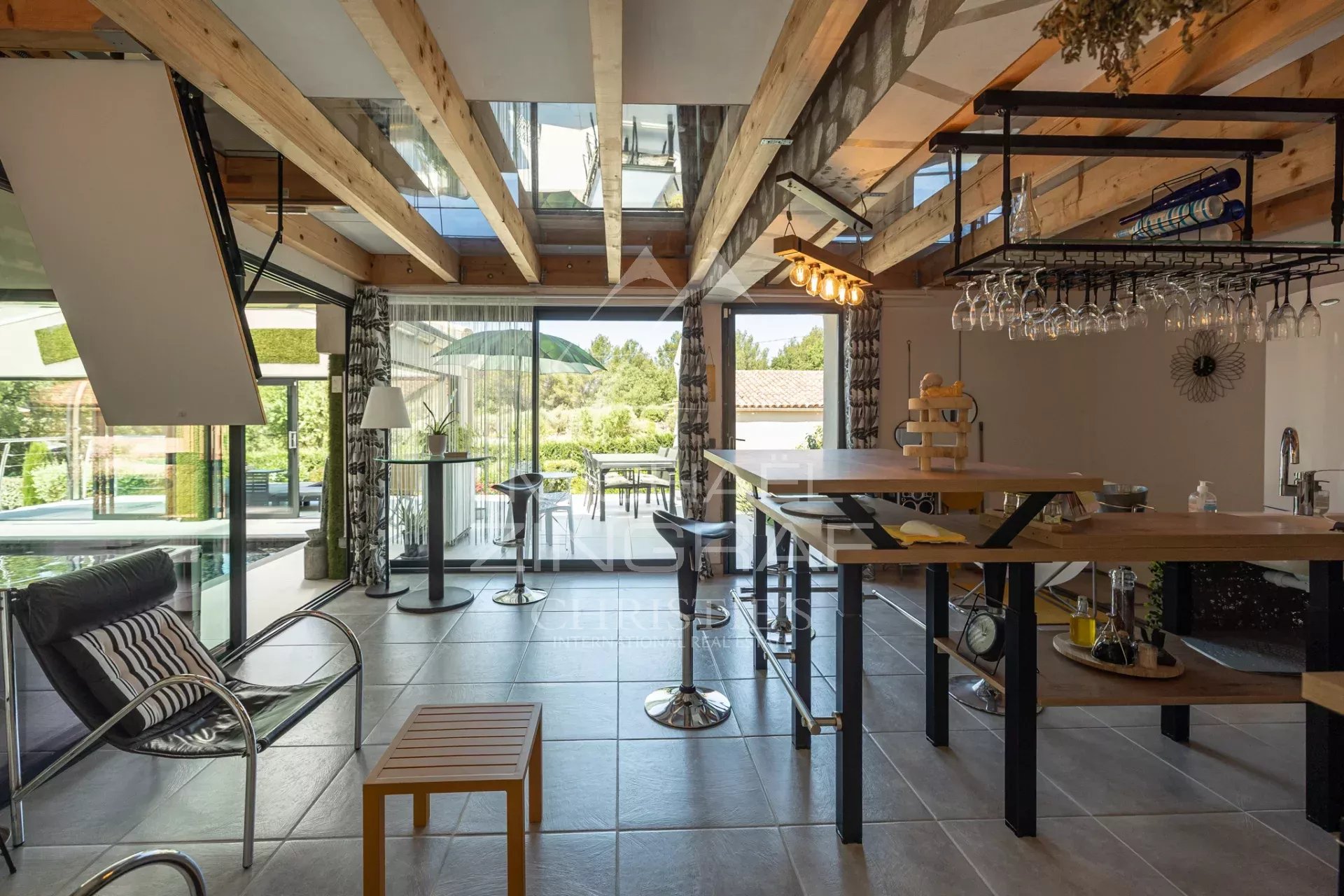 4 Bedroom Villa/Townhouse's Image 8