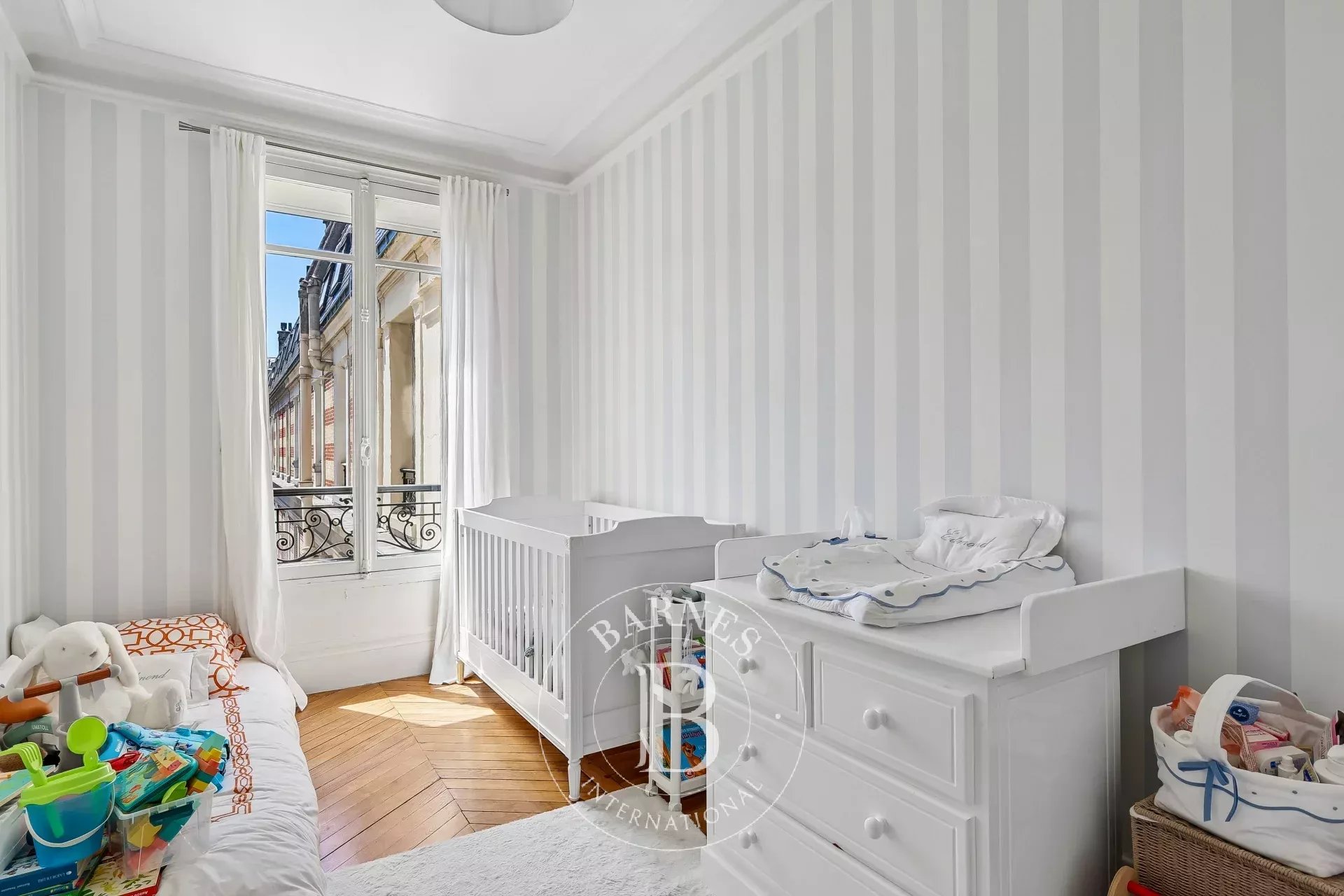 Paris  - Apartment 2 Bedrooms - picture 11