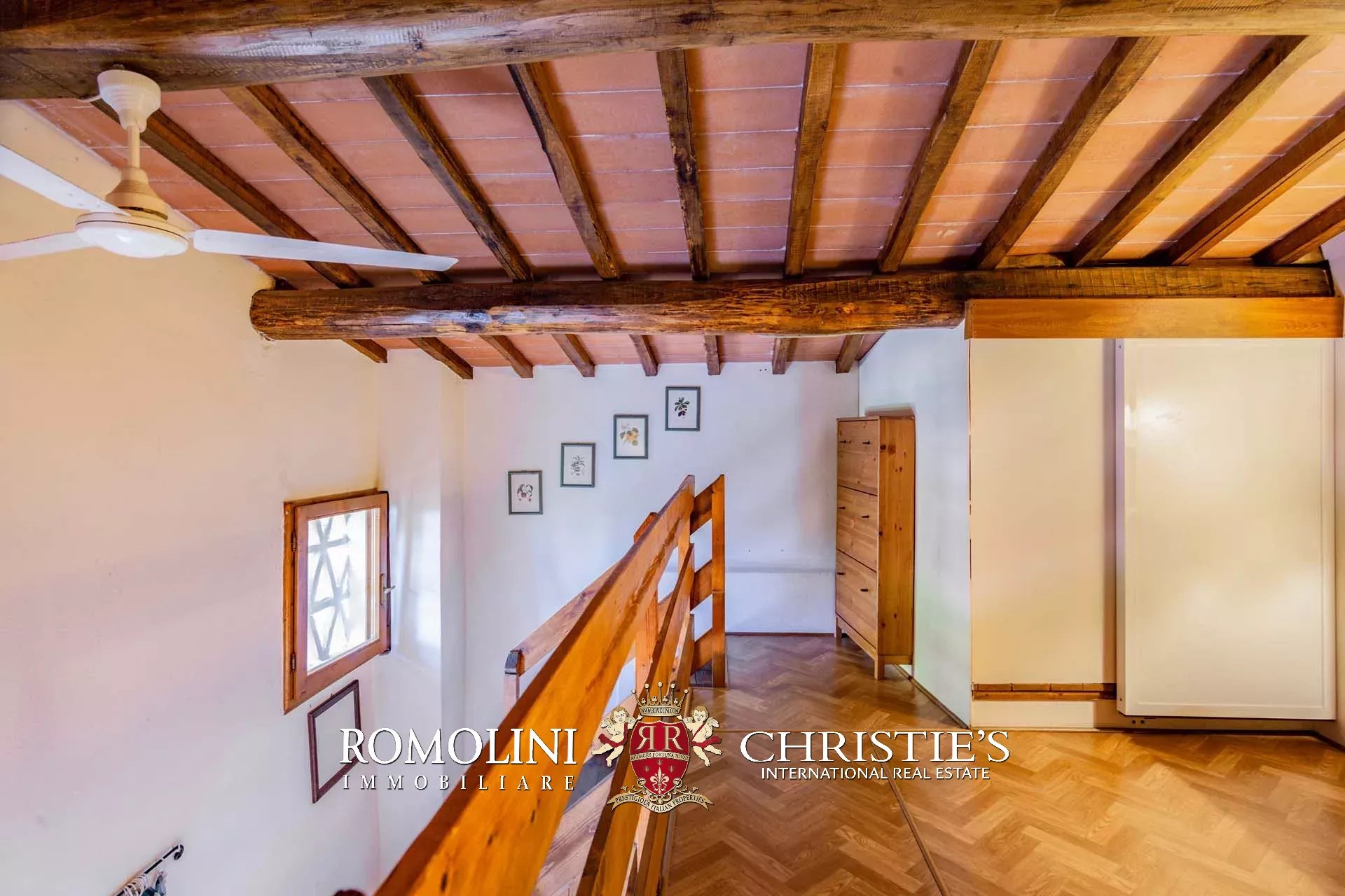 11 Bedroom Villa/Townhouse's Image 64