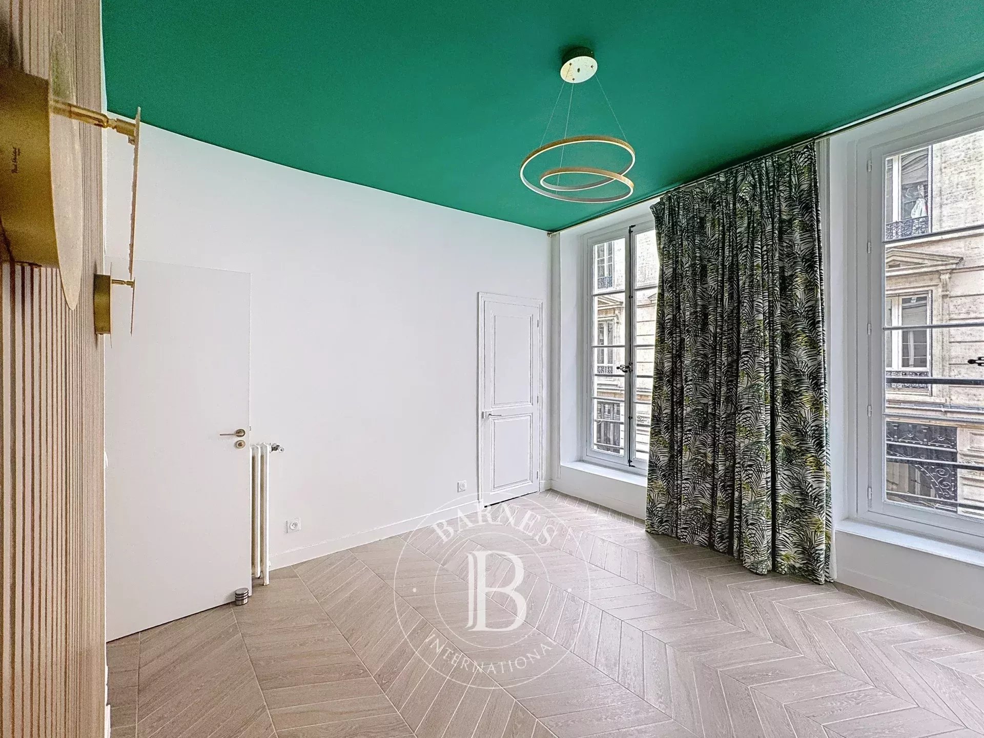 Daire Paris 1er - picture 8