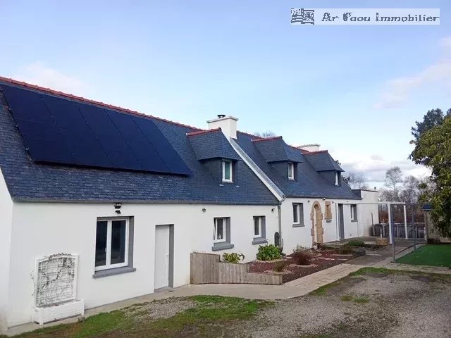 Argol proche bourg belle propriété contemporaine