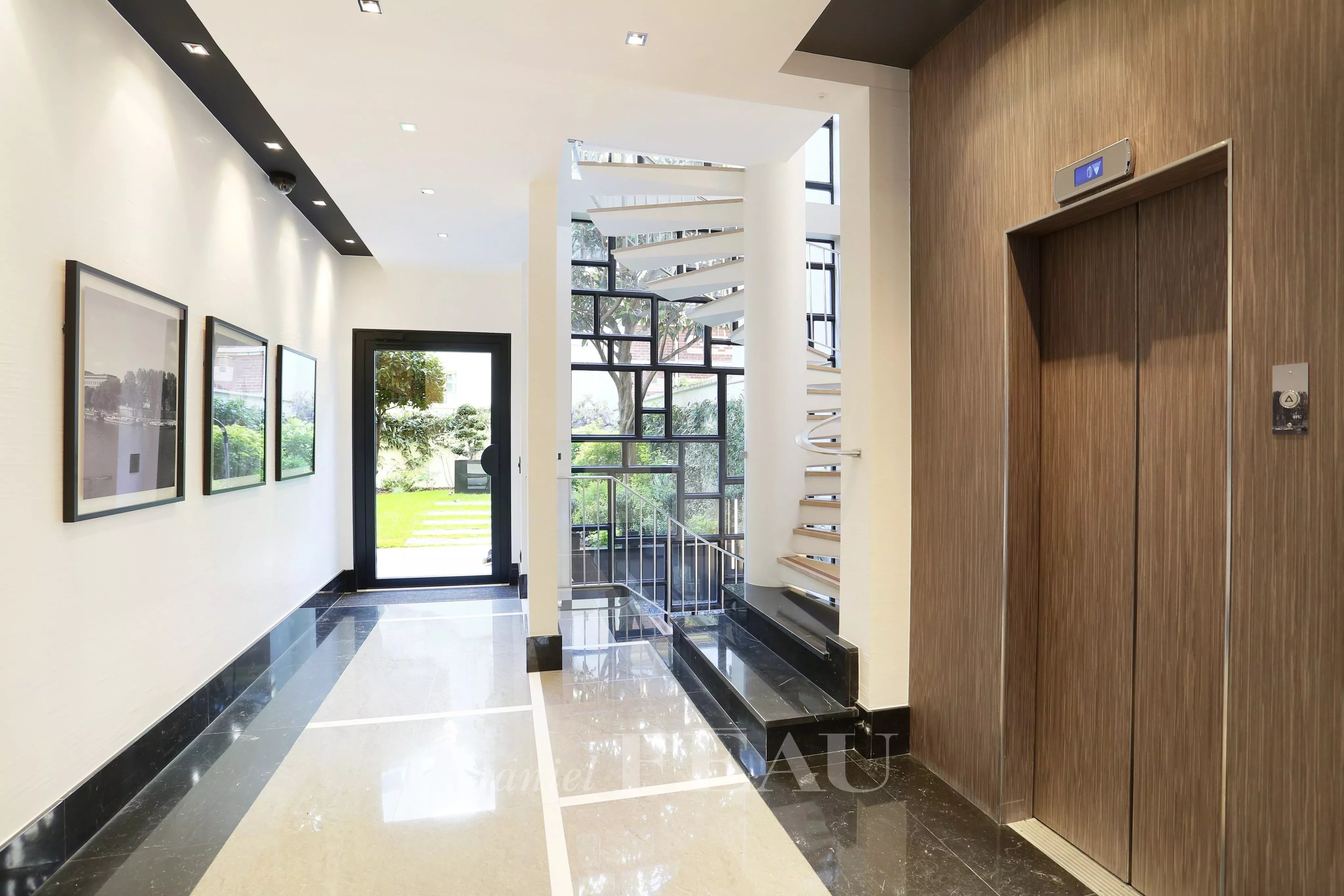 Location Appartement Paris 16ème
