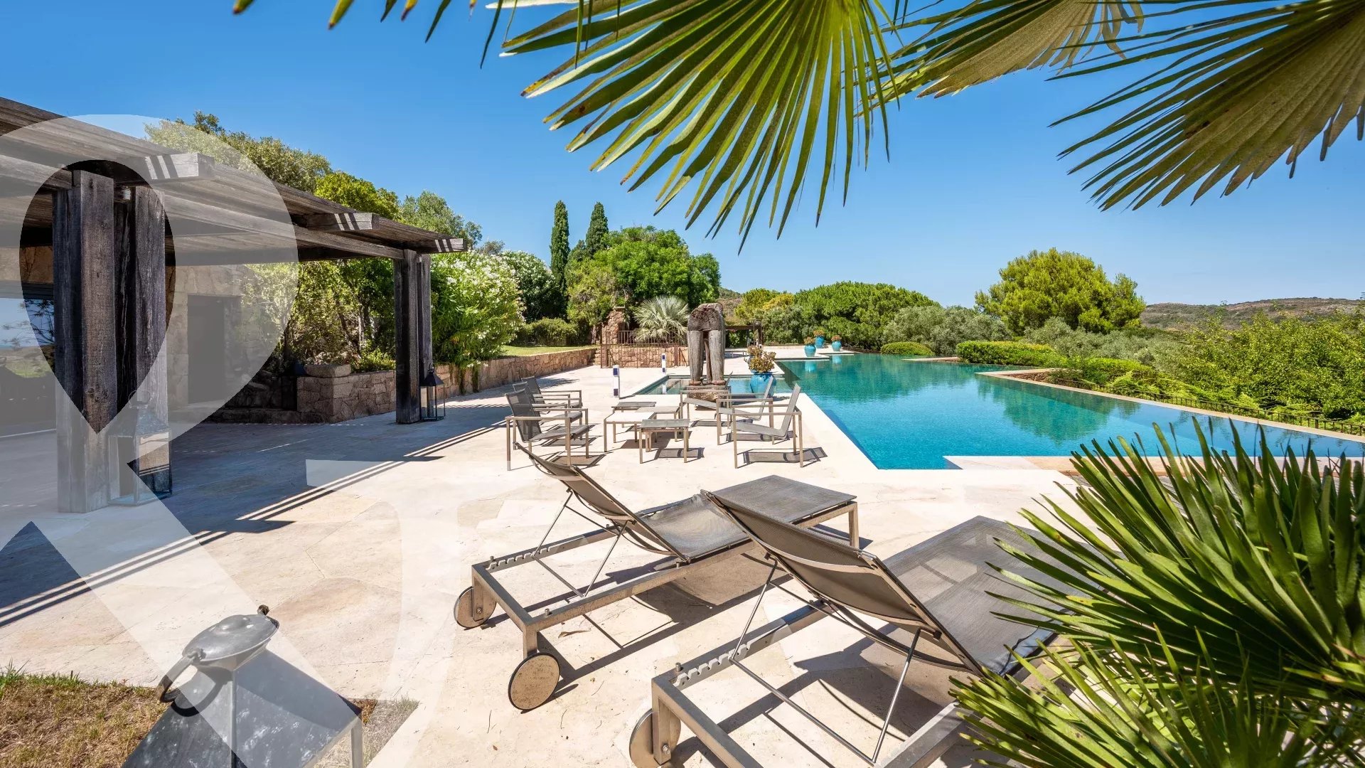 MAGNIFIQUE VUE SUR LA BAIE DE RONDINARA