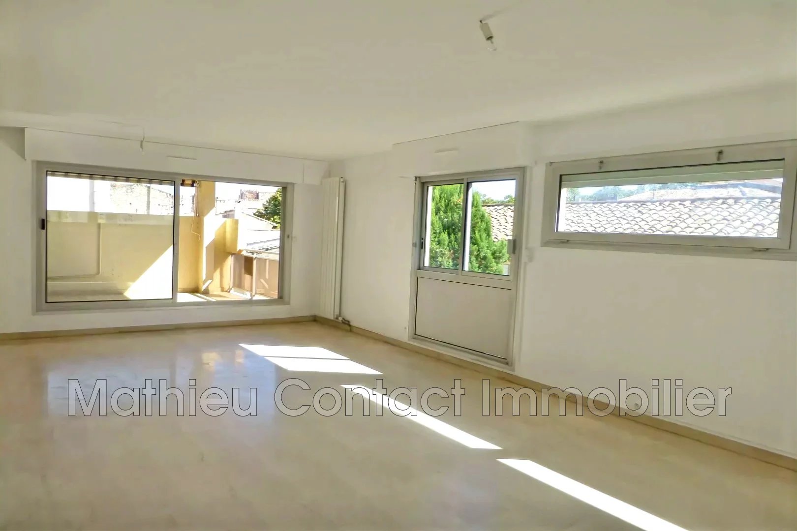 Location Appartement Nîmes
