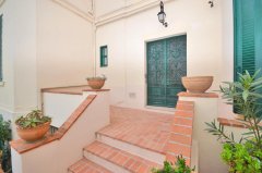 Antibes : — photo 2 of 7