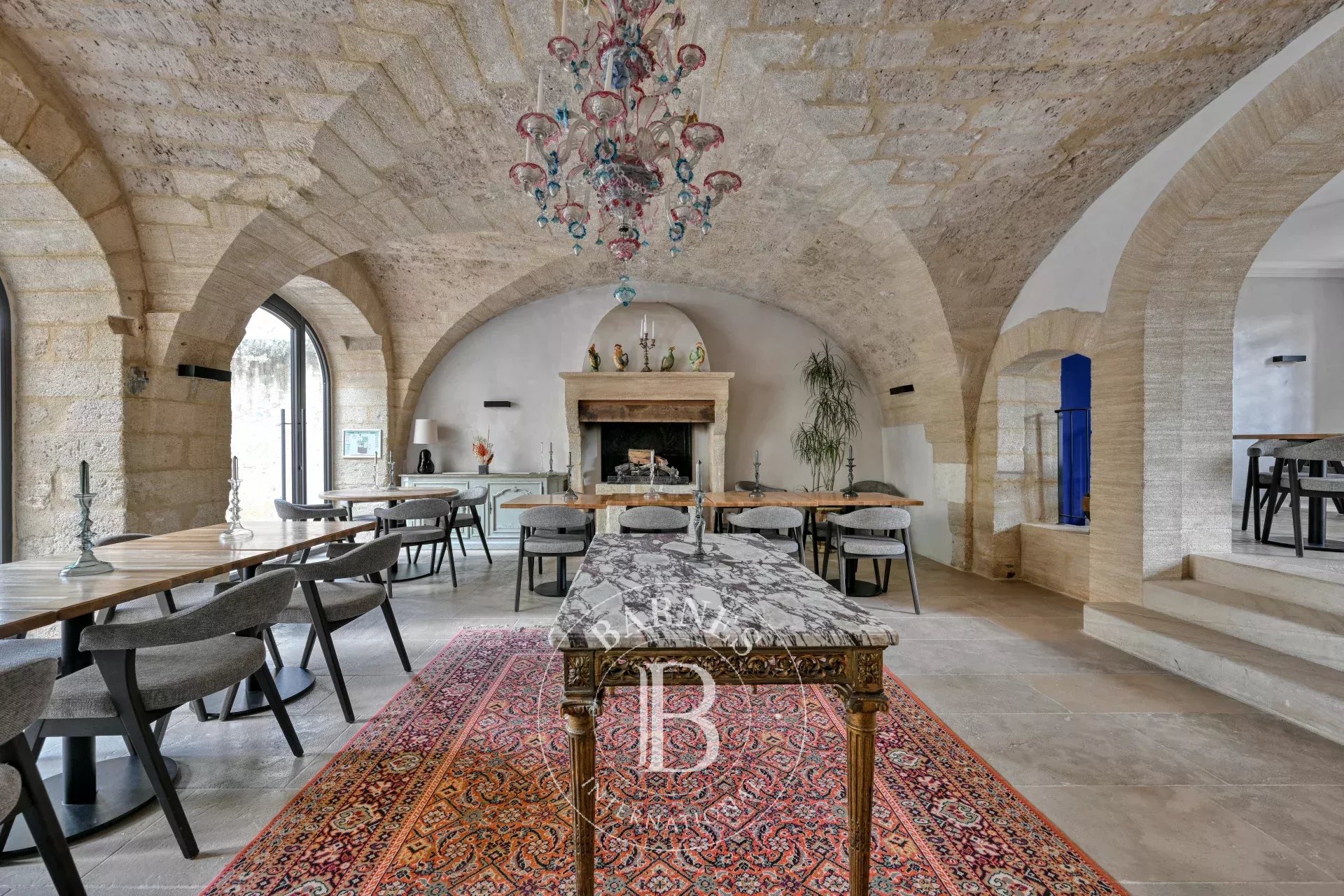Château Uzès  -  ref 87109393 (picture 2)