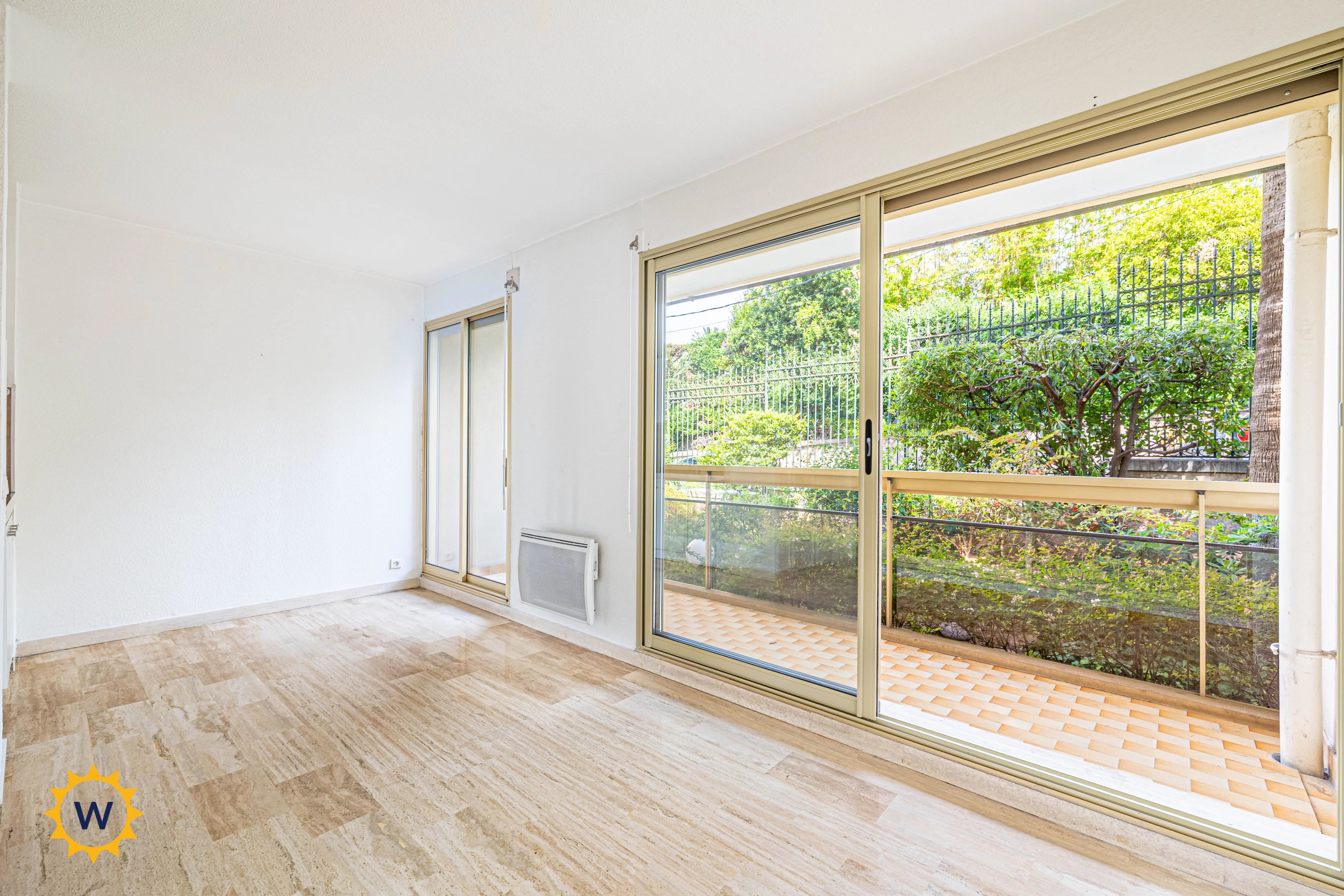 NICE OUEST BOSQUETS / STUDIO de 21 m2 avec Balcon, vue verdure ! idéal investissement locatif ! A 5 min. de la promenade des anglais — photo 2