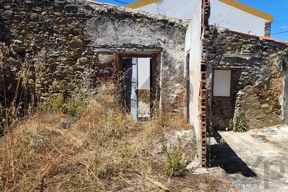 Sale Ruin Peniche