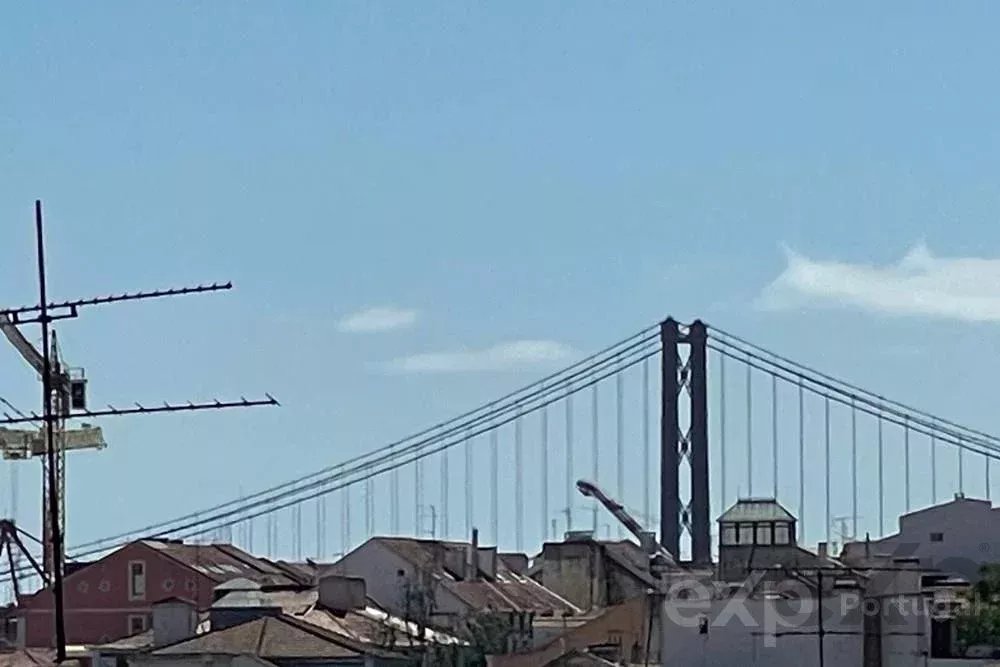 Furnished 2-bedroom apartment in downtown Lisbon 85507002 image 18