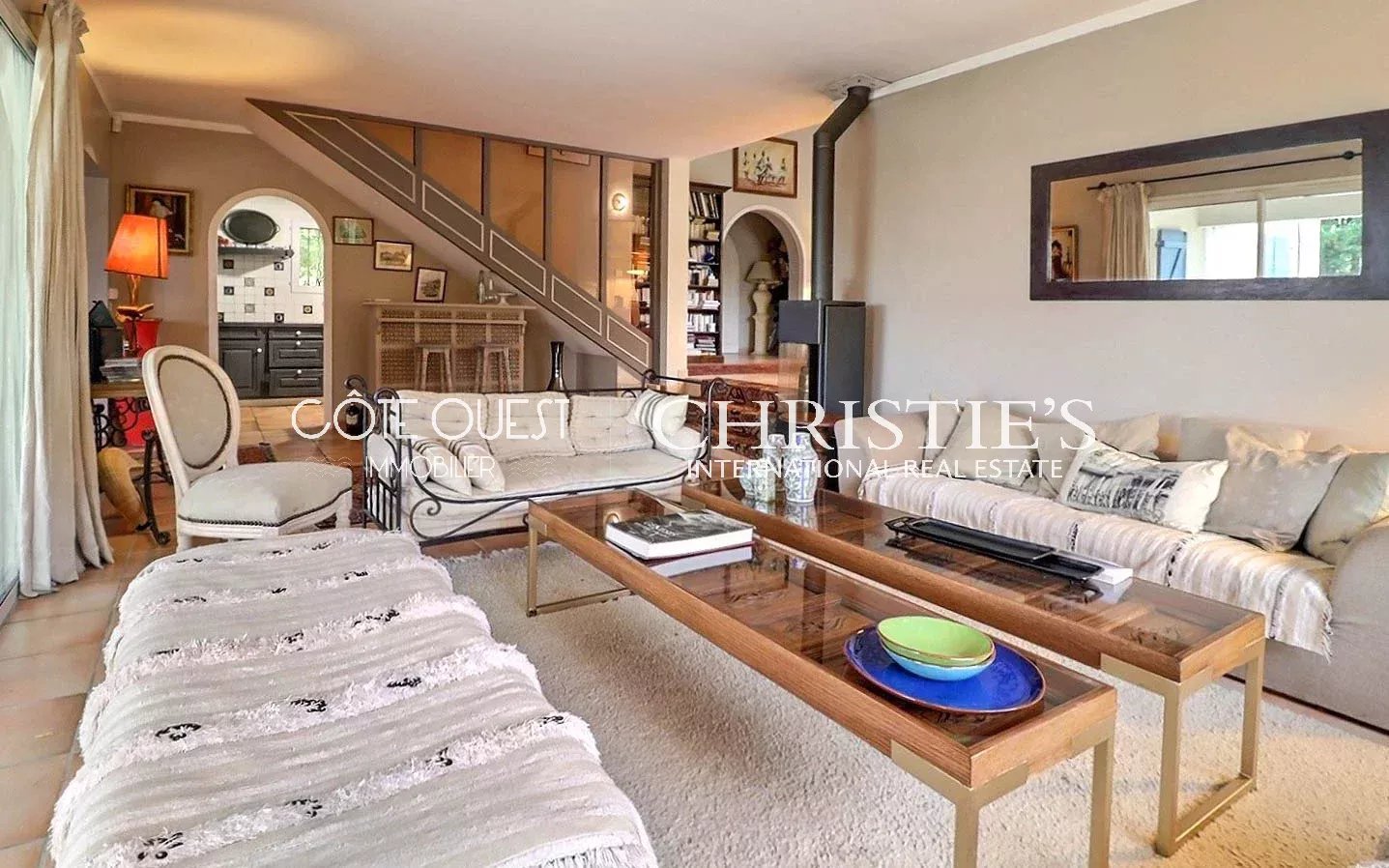 5 Bedroom Villa/Townhouse's Image 12