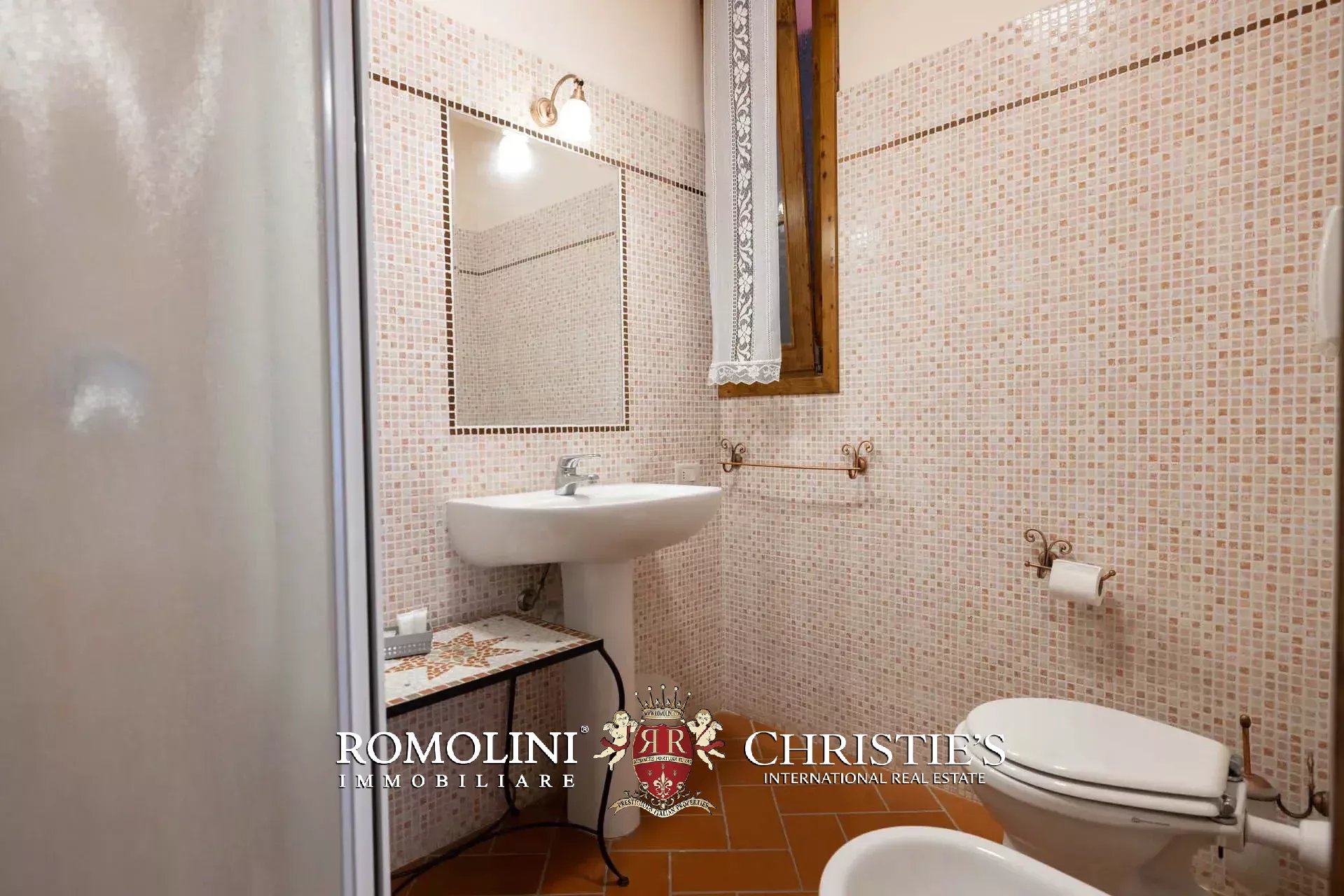 19 Bedroom Villa/Townhouse's Image 52