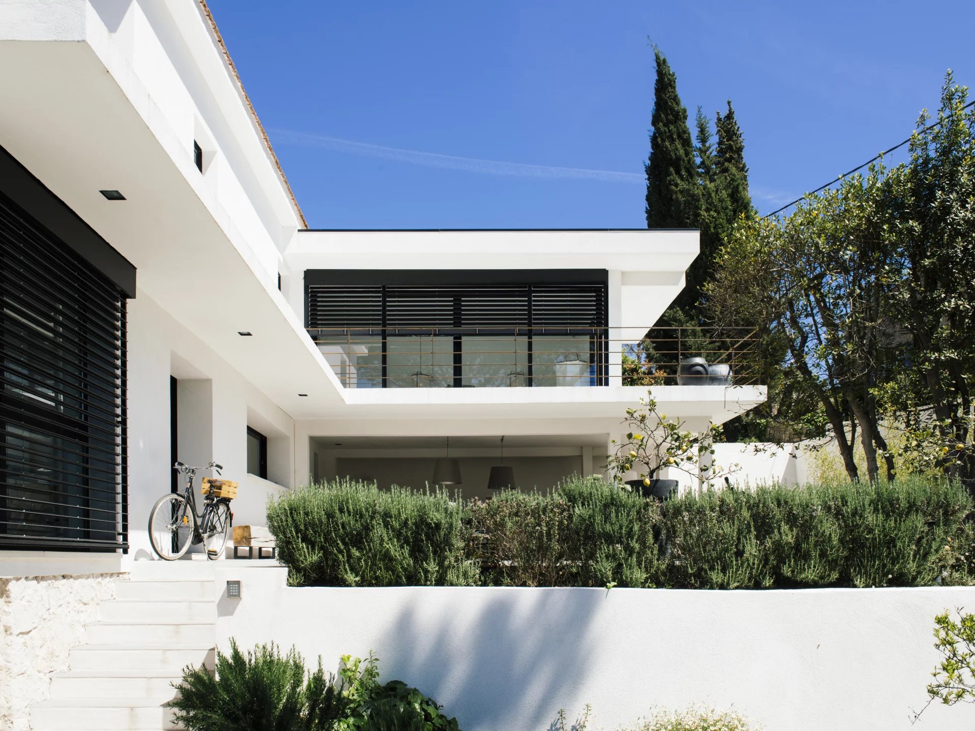 BIOT - VILLA RENOVEE