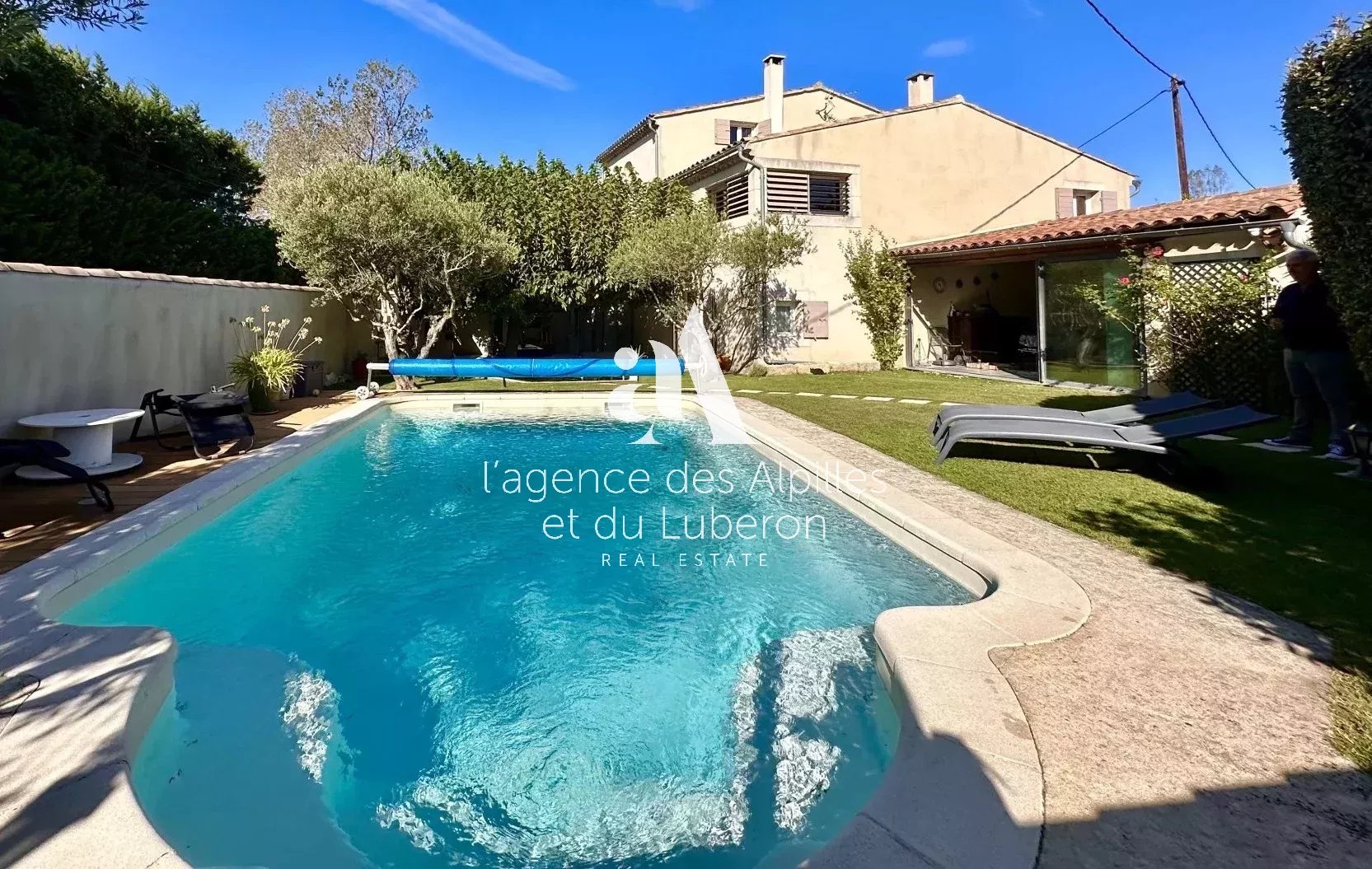 à vendre maison Barbentane Alpilles piscine