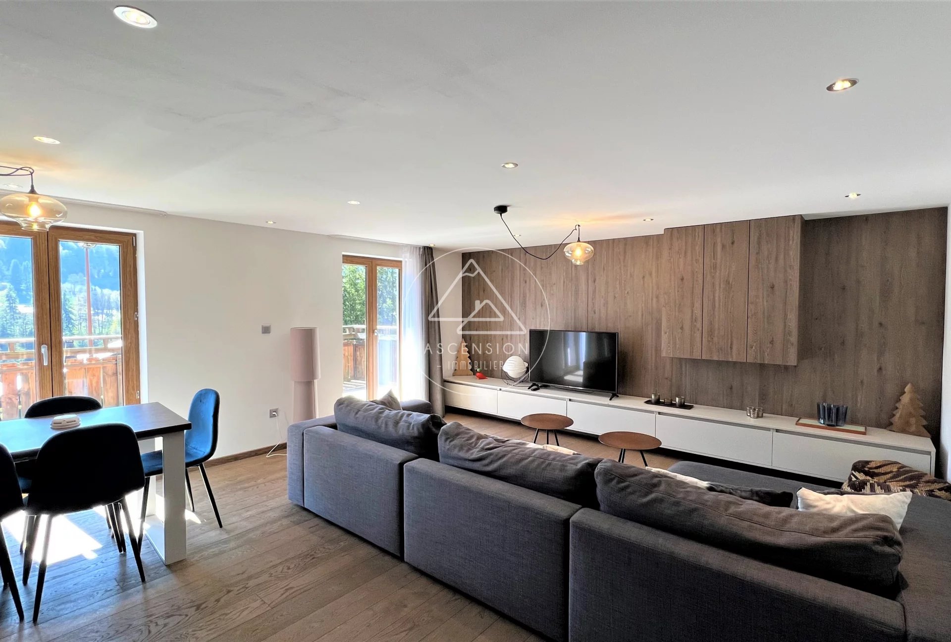 Agence immobilière de 