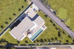 Contemporary Mougins Villa for sale with Pool area — photo 4 of 8