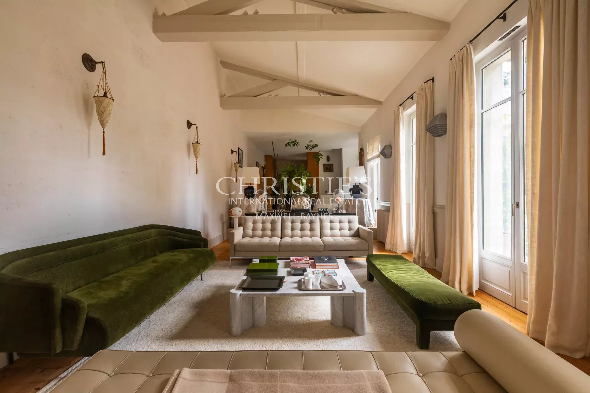 5 Bedroom Villa/Townhouse's Image 17