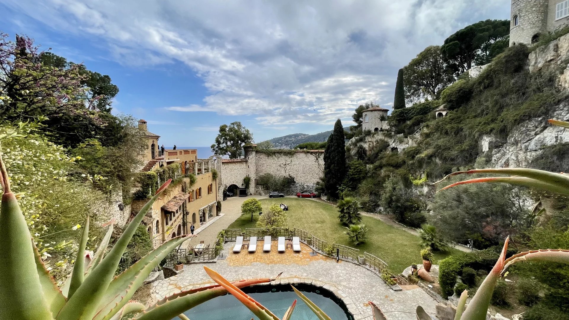 LA CARRIERE VILLEFRANCHE SUR MER