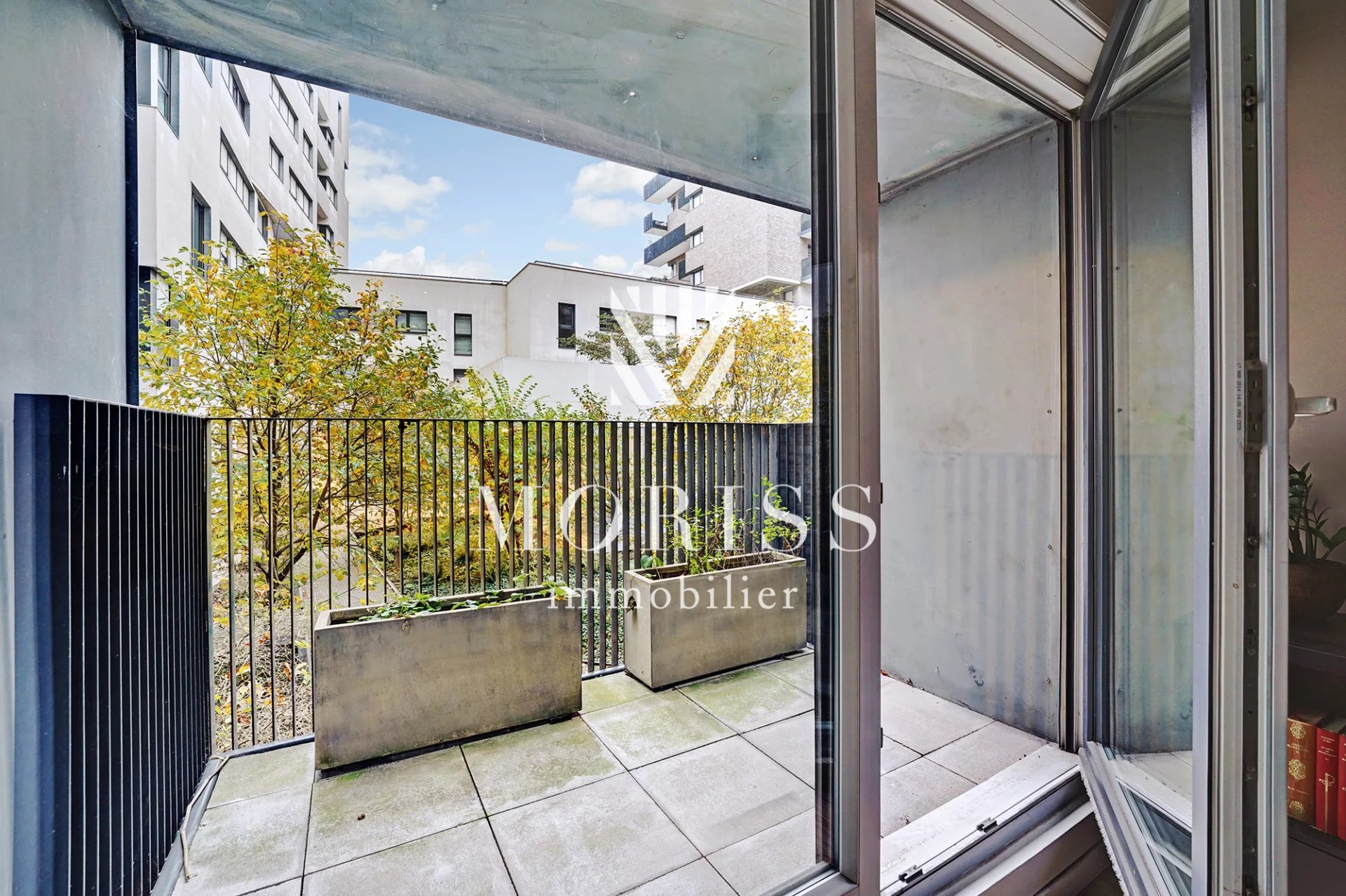 Appartement 2 pièces Balcons / 57m2 / Allée de Paris / Parc des - Image Array