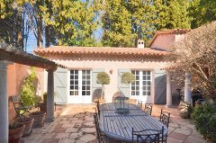 Grasse Villa for sale Charming Mas with Open Views — photo 8 of 8
