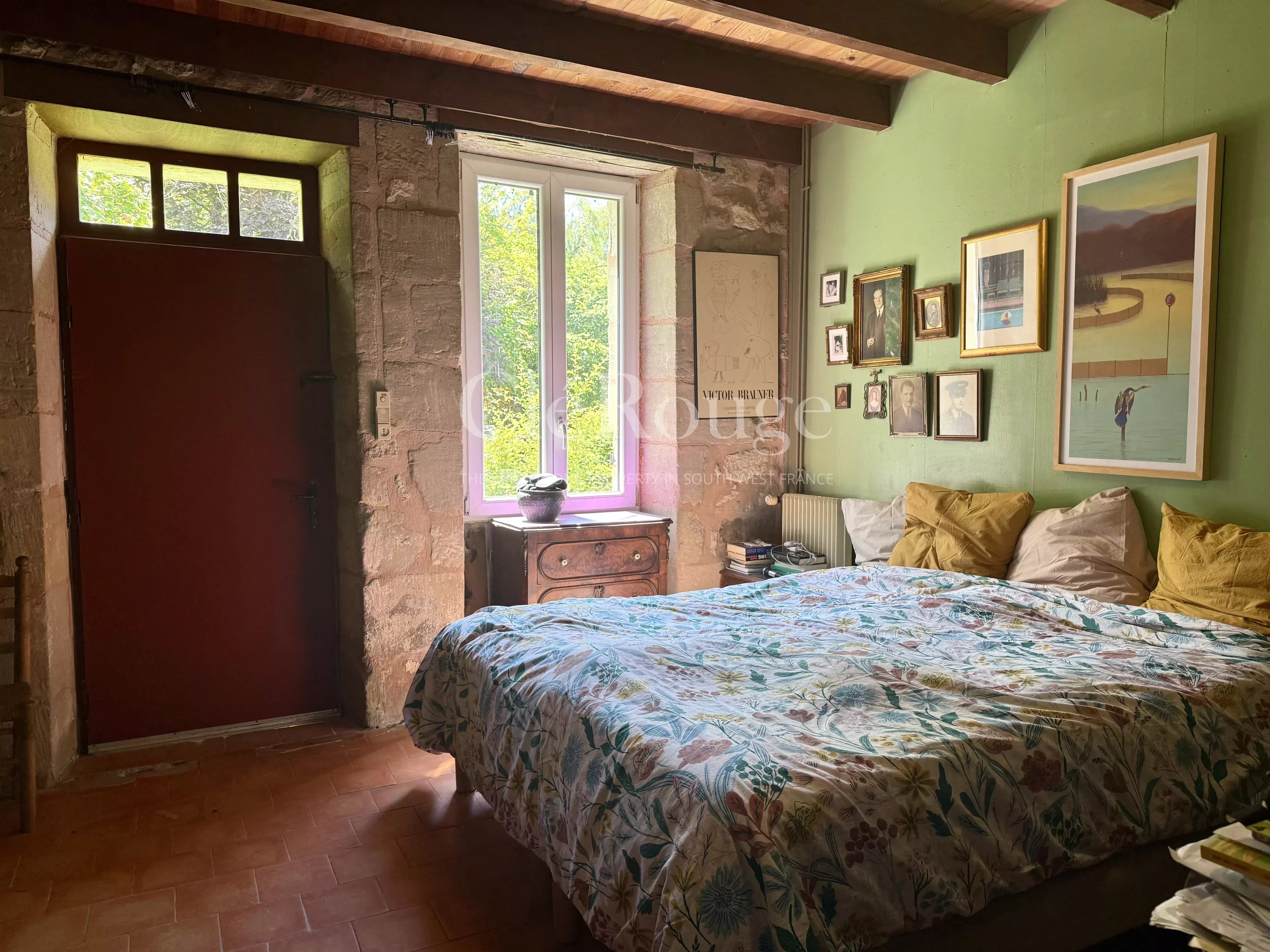 5 minutes from Lauzun - Stone house with barns, pond and park